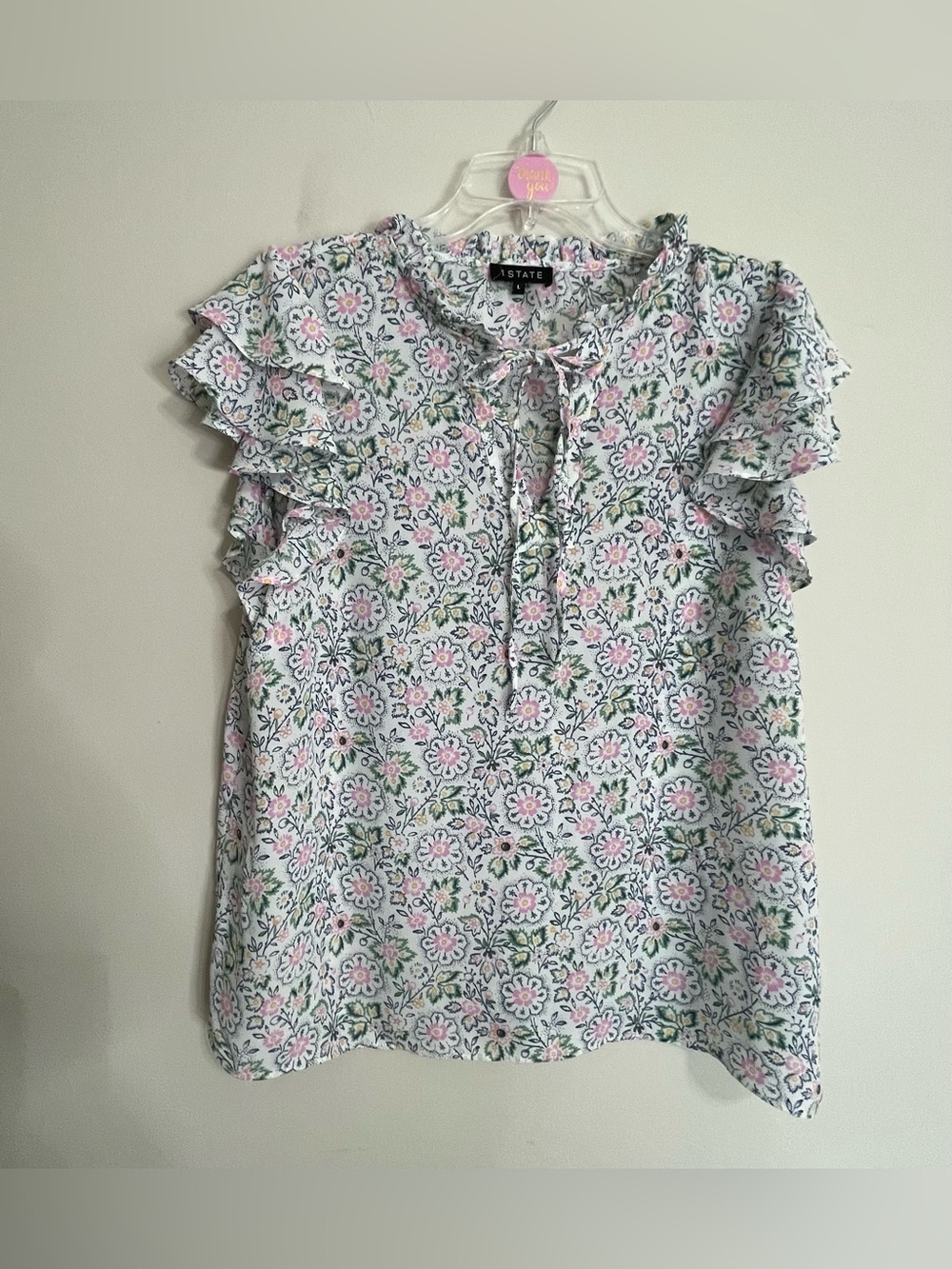 I.Sate Floral Ruffle Sleeve Blouse in White & Pink~ Size Large ~ Summertime